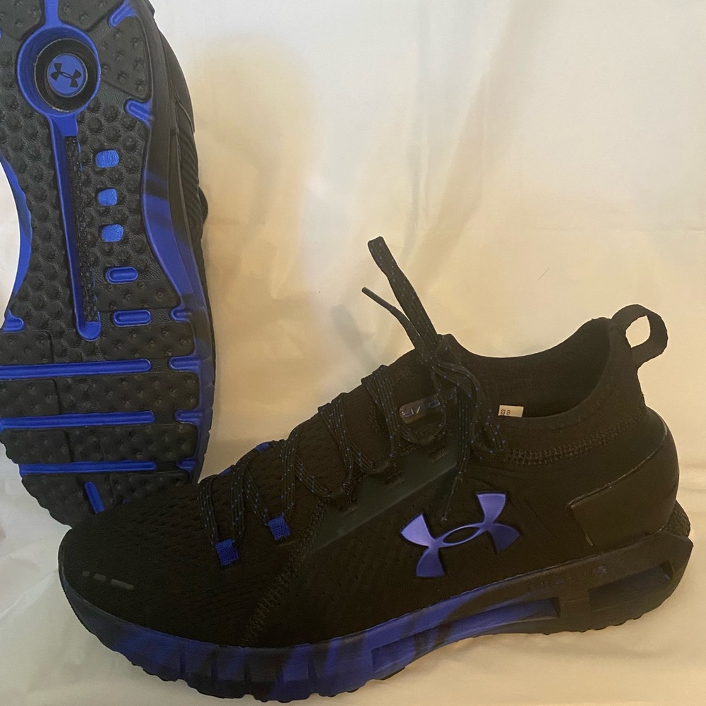 Men’s Under Armour Running Shoes Size 8.5